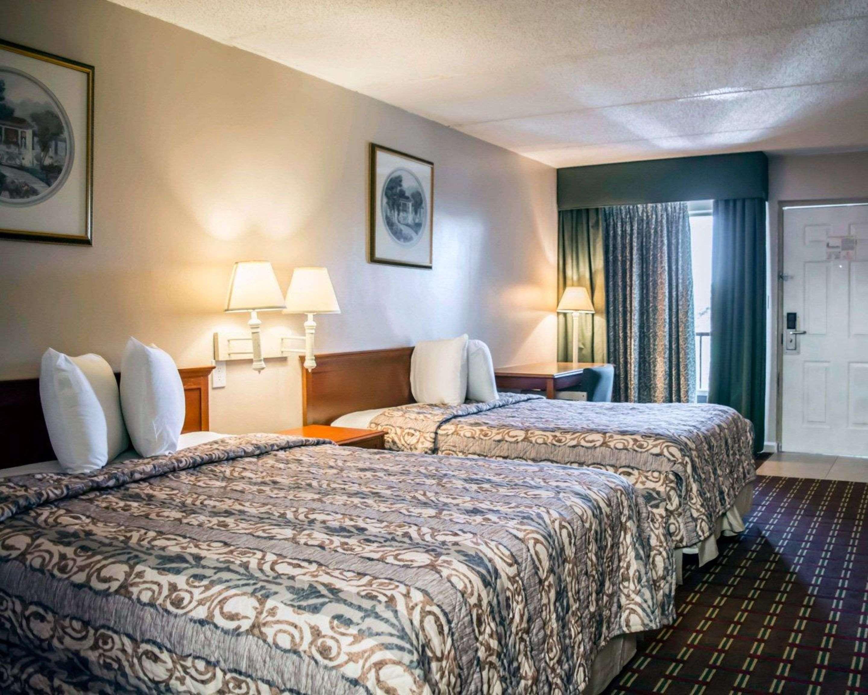 Rodeway Inn Clearwater-Dunedin Kültér fotó