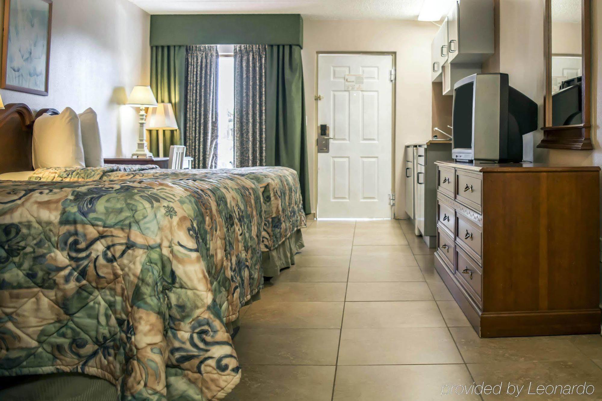 Rodeway Inn Clearwater-Dunedin Kültér fotó